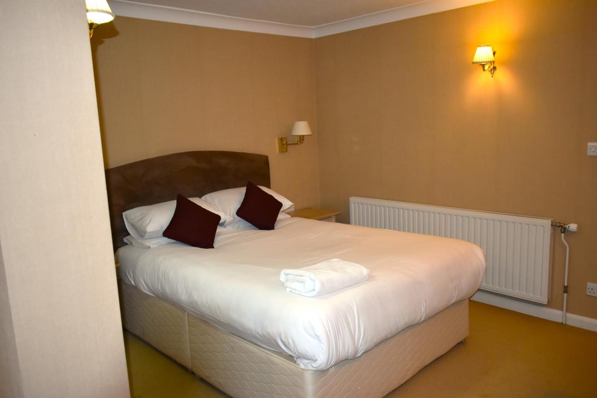 Donington Manor Hotel Касл-Донингтон Экстерьер фото