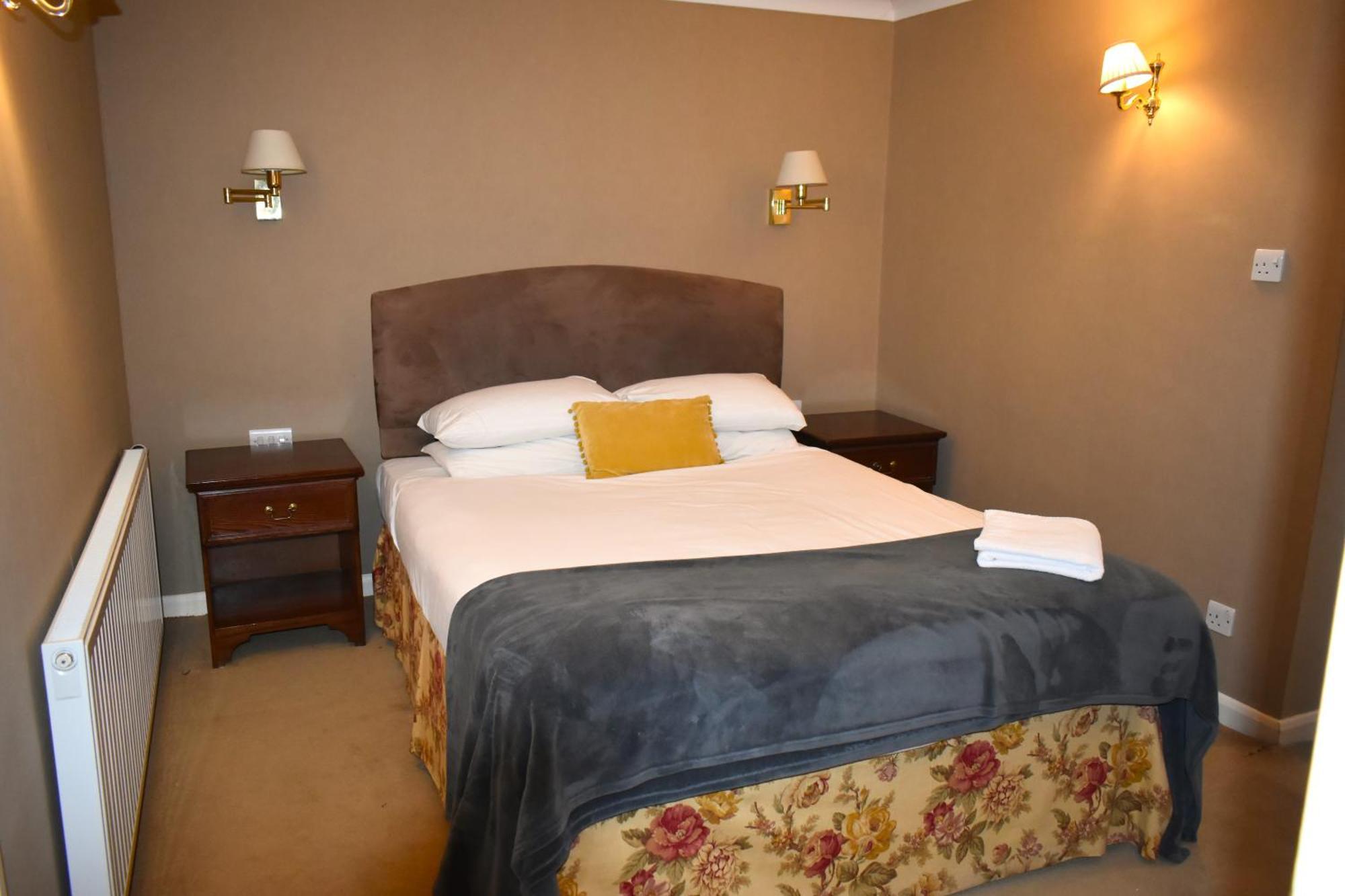 Donington Manor Hotel Касл-Донингтон Экстерьер фото