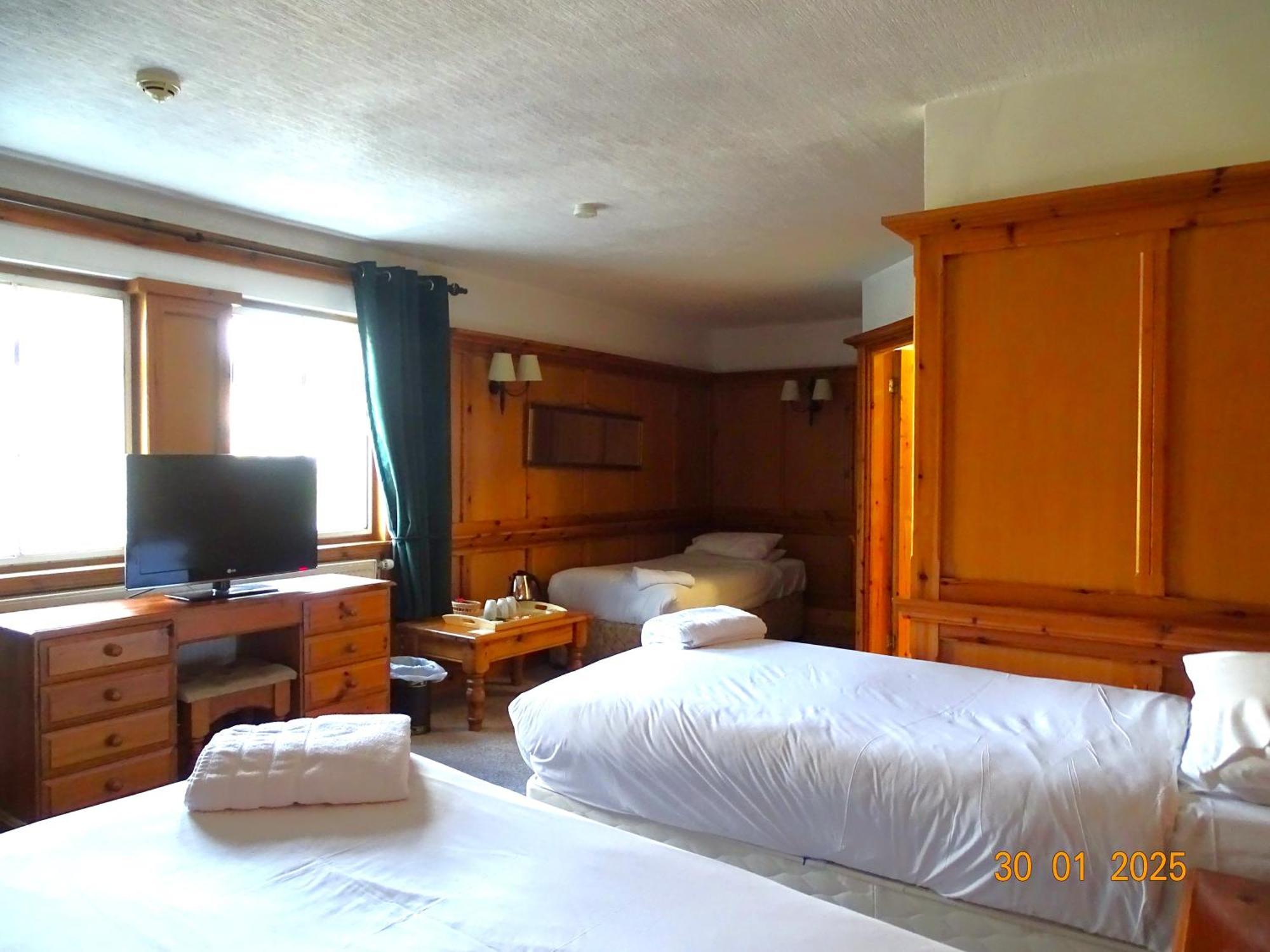 Donington Manor Hotel Касл-Донингтон Экстерьер фото